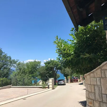 Papalinna 2 By Moro *