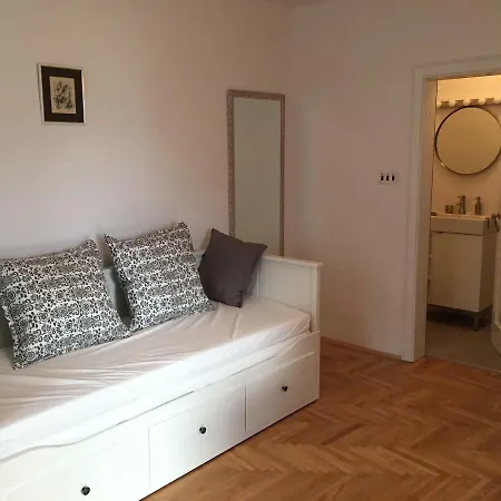 Papalinna 2 By Moro Appartement