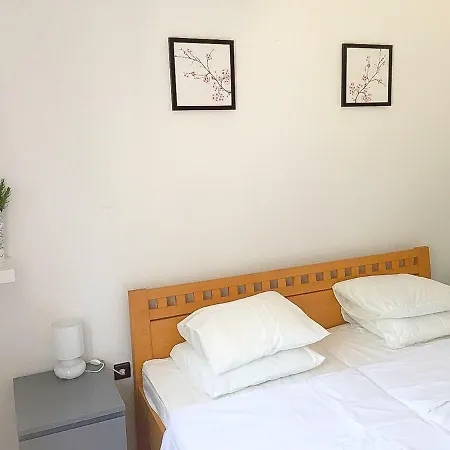 Papalinna 2 By Moro *