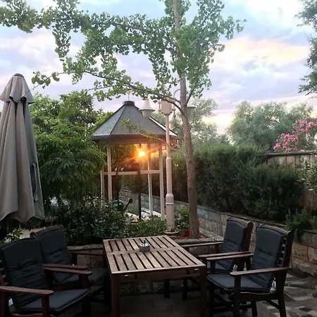 Papalinna 2 By Moro * Krk Town