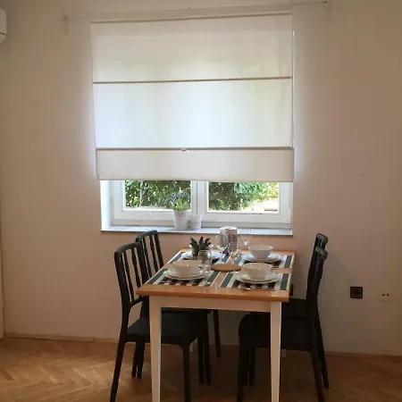 Papalinna 2 By Moro Appartement