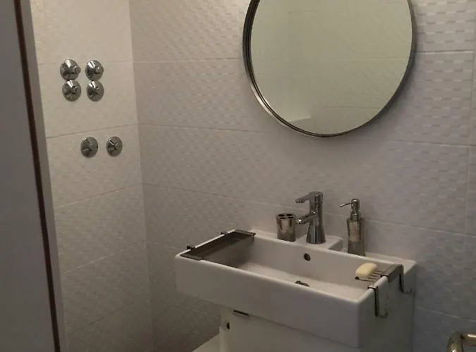 Papalinna 2 By Moro